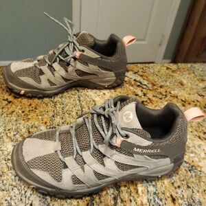 Merrell Women's Alverstone Size 8.5 Hiking Trail Shoes J033034 Aluminum